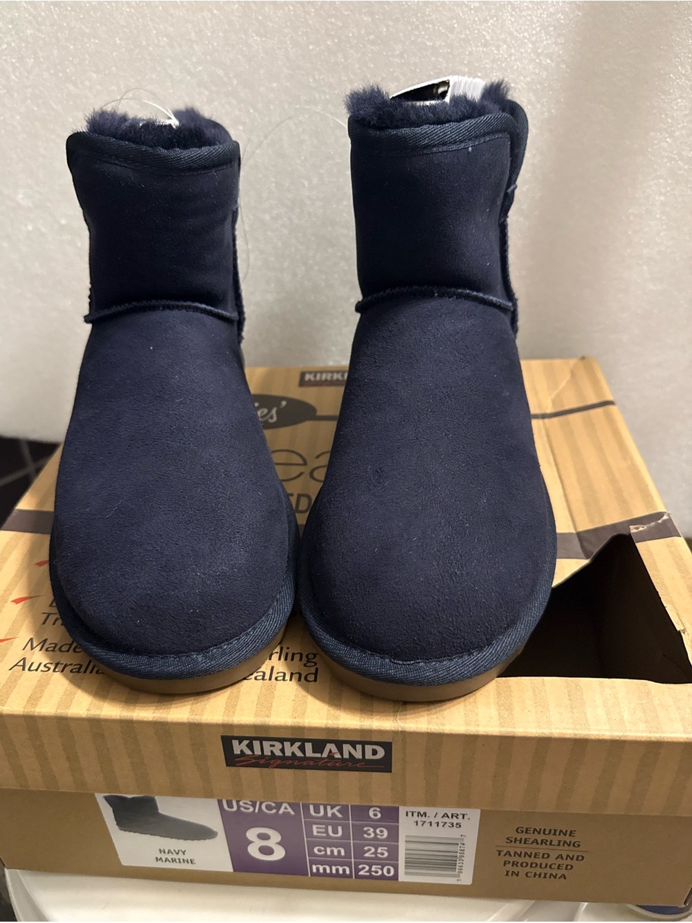 NIB Kirkland Signature Navy Blue Shearling Scalloped Edge Boots Women's Size 8